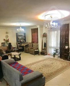 ۱۲۰متر دو خوابه،طبقه دوم،تمیز،شهرک دهکده المپیک،