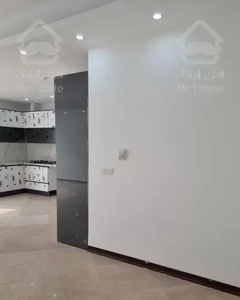 ۱۱۰ متر گلزار جنوبی**سازنده بنام منطقه**