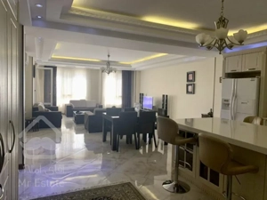 فروش آپارتمان ۱۲۰ متری در جنت آباد مرکزی بعثت