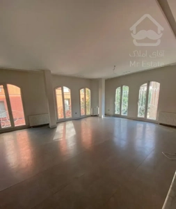 ۱۱۰ متر دوخواب ، فول امکانات سرایداری