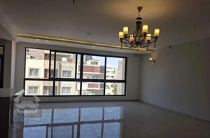 آپارتمان 135 متری/ 3 خوابه /جلال / صفر