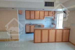 ۹۶ متری طبقه ۹