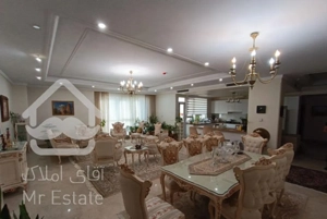 برج کم واحد ۲۲۰متری۳خواب*دو پارکینگ*