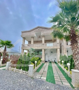 ویلا کلاسیک در شهرک برند و دنج