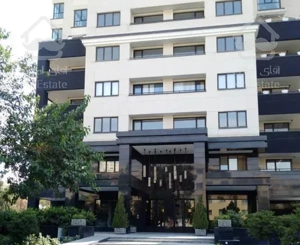 برج کادوس ١٠٨متری کیلید نخورده