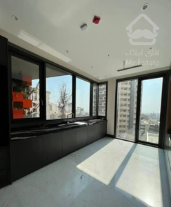 ساختمان آکواریومی ۳۱۰ متر کامرانیه شمالی نوساز