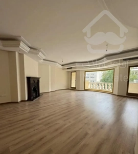 ۴ خ اول پارس غربی/واحد جلو/فول دیزاین/۲ پارک سندی