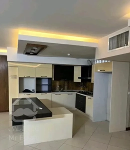 فروش آپارتمان۱۰۸متر/فول امکانات/جنوبی/مترو/پارک