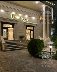 100 متر، برج مهتاب، ویو پارک