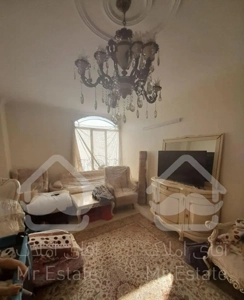 آپارتمان ۱۰۰ متری دو خوابه