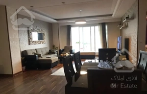 آپارتمان ۱۰۷ متری ، اوین