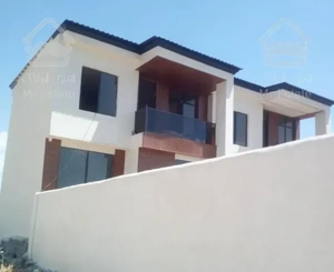 ویلا در وادان باغستان هوا و فضا