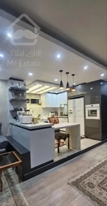 ۱۰۲متر اپارتمان۲خوابه/فولبازسازی/جنوبی/اشراق شمالی
