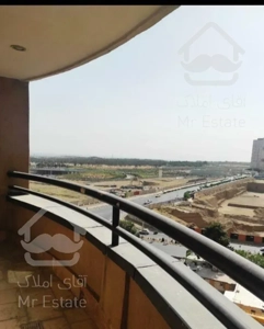 آپارتمان ۱۱۰ متر، دو خوابه، فول، دید دریاچه