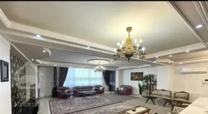 180متر*سالن پرده خور*منطقه اعیان نشین*3پارکینگ