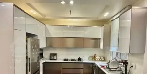 ۷۳متر/پارکینگدار/گذرپهن/فول بازسازی/منطقه ۱۰