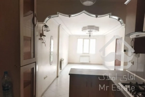 طرشت آپارتمان 70 متری طبقه همکف