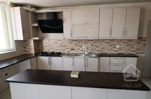 ۷۰ متر / سالن پرده خور / آسانسور دار / قصرالدشت