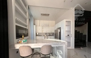 ۱۴۰مترصیادتکواحدی‌نزدیک مترو گرمایش کف کابینت چوب