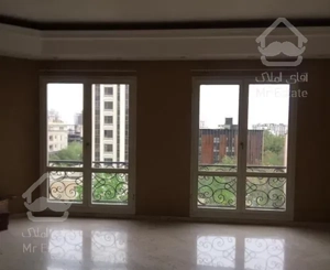 باغ فردوس ۱۵۳ متر ۳ خواب دسترسی بوستان