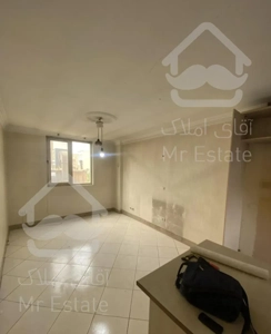 ۴۲متر پارکینگ وحیدیه شارق مدنی لشکر نظام آباد