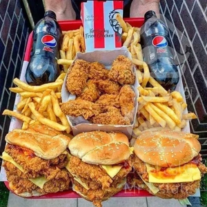 اجاره مغازه/تجاری براصلی/درتهران صادقیه