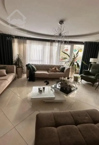 117 متر 2 خواب/ فول امکانات/ نقشه بی‌نظیر