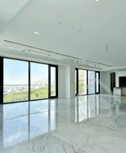 ۲۵۵متری ۴خواب ۴پارکینگ فرعی اعیان نشین