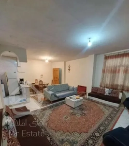 62 متر پارکینگ دار