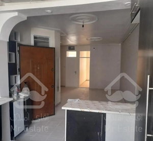 گلزار شرقی 90متری