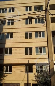 آپارتمان نوساز ۱۳۸ متر . فول امکانات