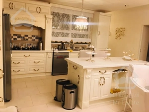 ۱۱۸متر آپارتمان مسکونی در فردوس غرب