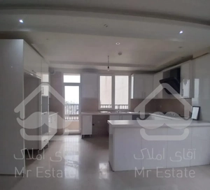 ۶۲ متر ۲ خواب / فول  خوش نقشه / شهران