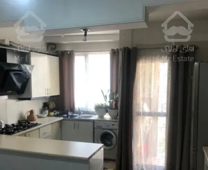 75متر 8سال ساخت 2خواب آزادگان سندی طبقه2/