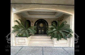 آپارتمان  / کلید نخورده