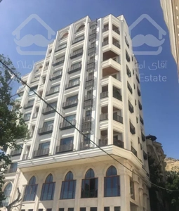 ۱۴۰ متر نیاوران/شمال کاخ