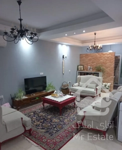 آپارتمان ۱۳۴ متری فول بازسازی همکف