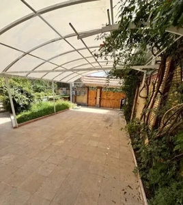 ۸۰۰ متر مفید/ ویلا شمالی قلب شهرک /۳ واحد مجزا