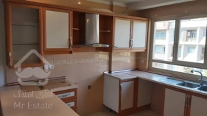 فروش 87 متری اختیاریه