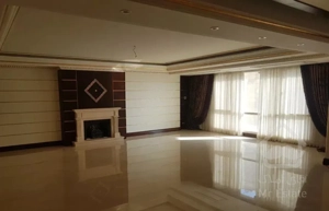 سعادت‌آباد/۲۵۰متر/۱۳ساله/فروشنده