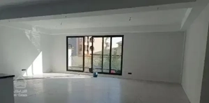 ۱۳۴متر /۳خواب/ تک‌واحدی /سالن قدی پرده خور