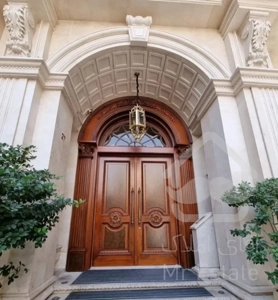 ۲۴۰متر تکواحدی با امکانات هتل ۵ ستاره