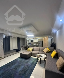 آپارتمان ۹۲ متری ۲ خواب در کریم آباد