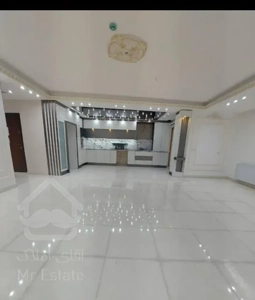 فروش آپارتمان ۱۳۰ متری ۲ خوابه نادری