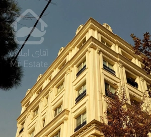 ۱۸۰متر نیاوران، تاپ لوکیشن، ۲پارکینگ، مالک فروشنده