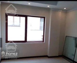 اپارتمان ۱۴۰ متری  برج باغ