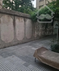 ویلایی هفت تیر ۱۰۵ متر