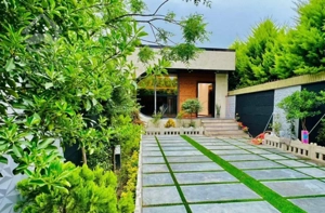 ویلا نقلی/سرسبز/فول امکانات/سنددارپلاک یک جنگل