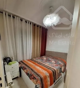 فرجام / ۸۱ متر / پارکینگ سندی / طبقه ۴ / شیک