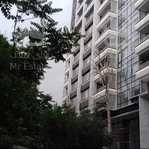 پیش خرید آپارتمان ۱۰۰ متری /خوش نقشه و فول/پلازا